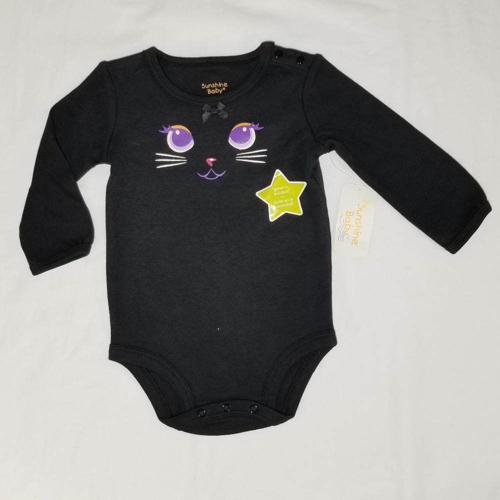 Cat Face Onesie l/s Glow in Dark NWT 💲3 for $20🛒